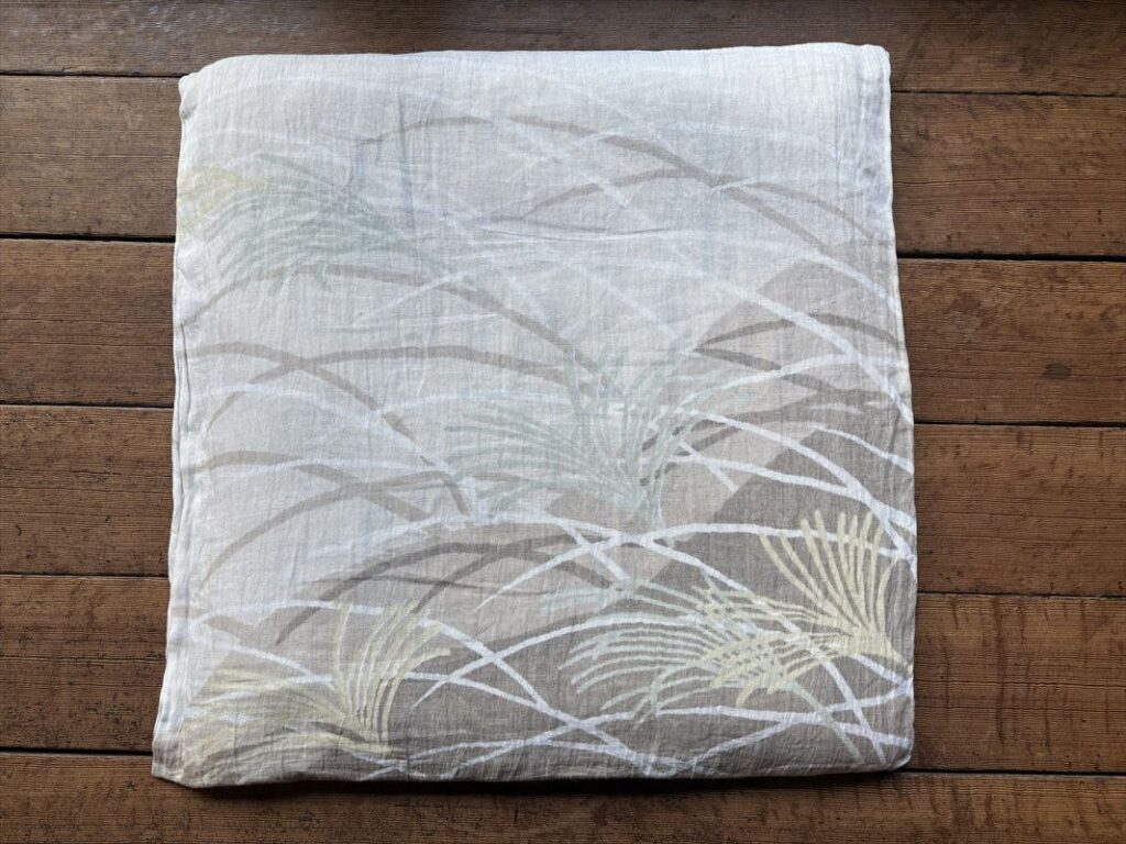 風柄】清潔感溢れる、マルチな万能派|ヨガ・マッサージにおすすめ