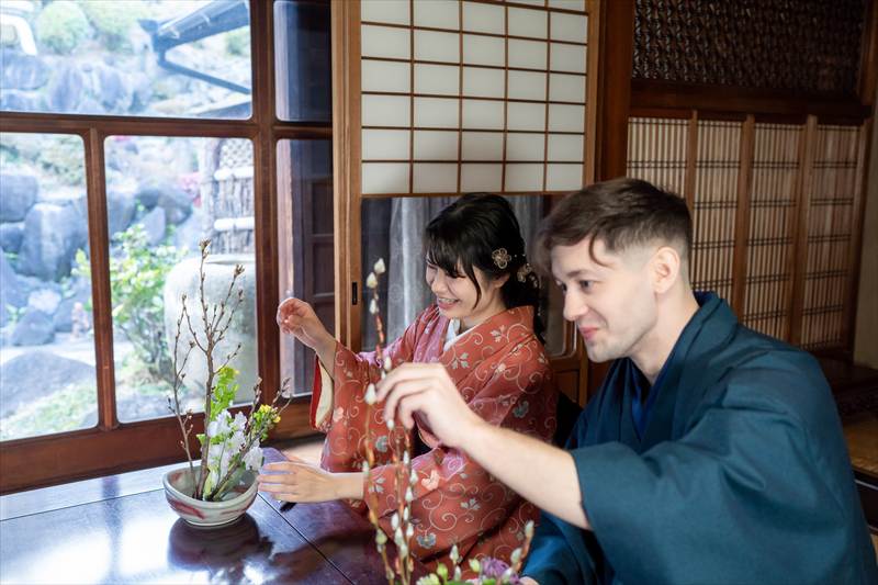 レンタルスペース枚方元町での生け花体験のお問い合わせ