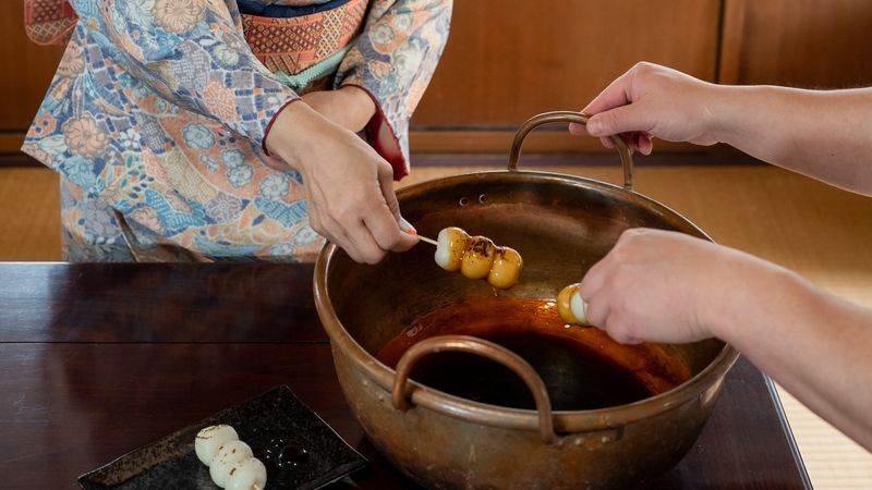 みたらし団子作り体験のお申し込み・お問い合わせ